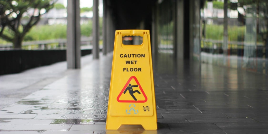 Safety Tips to Avoid Slips and Falls in Financial Institutions
